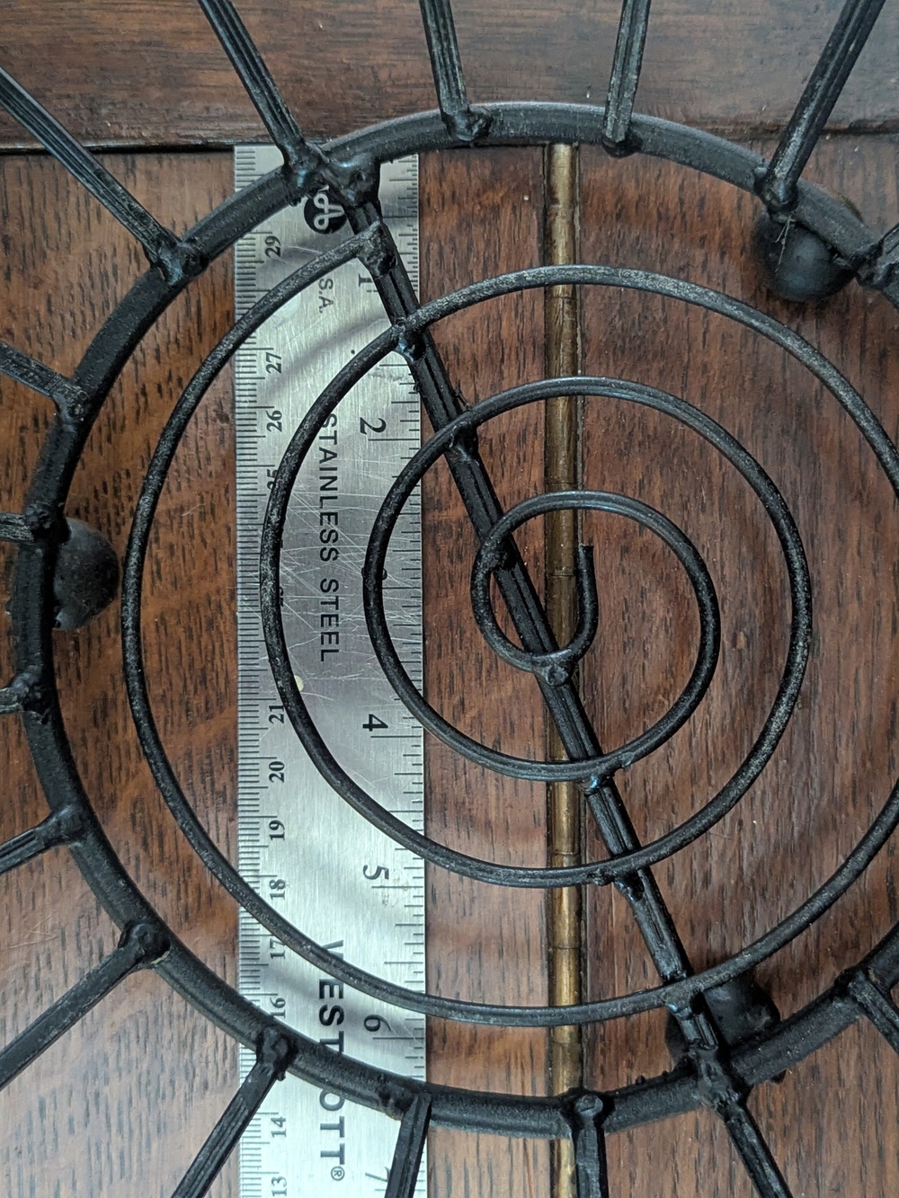 Wrought Iron Footed Basket Scroll Detail 9" - Picture 4 of 7
